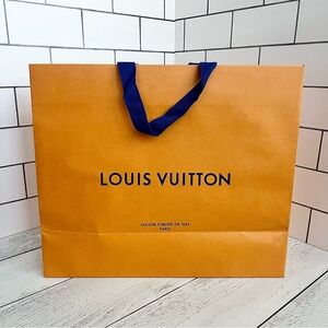 Medium Louis Vuitton Paper Shopping Bag